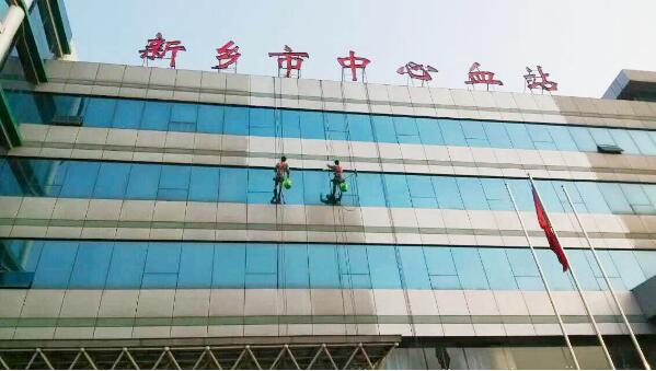 大樓清洗主要清潔哪些部分？